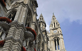 Rathaus als Sitz des Magistrat: Stadt Wien ist IT-Security- und Datenschutz-Pionier.